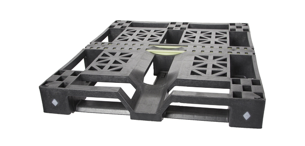 48 x 40 – Stackable Plastic Pallet, 2 Rod Valve