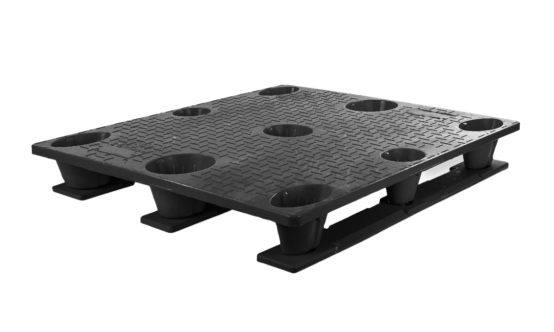 48 x 40 – Stackable Plastic Pallet – Heavy-Duty, 3 Runners