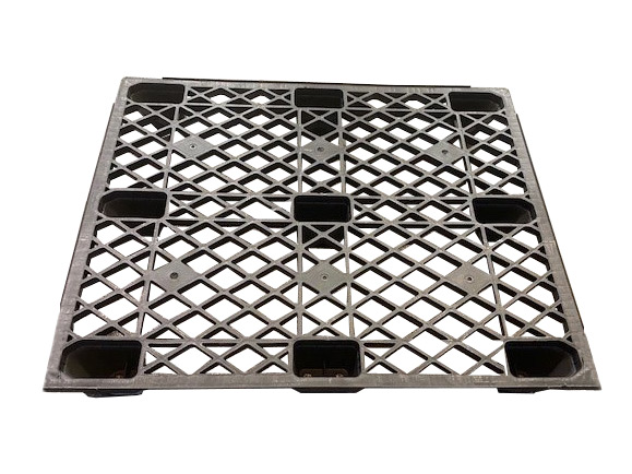 48 x 40 - Used Nestable Plastic Pallets - Open Deck, 9 Feet