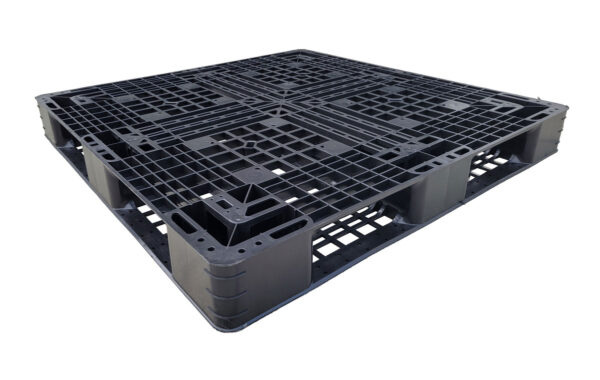 43x43 Stackable Pallets