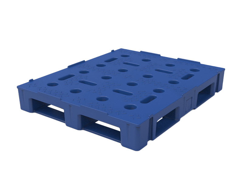 48 x 40 – Rackable Plastic Pallet – Open Deck, 4 Runners