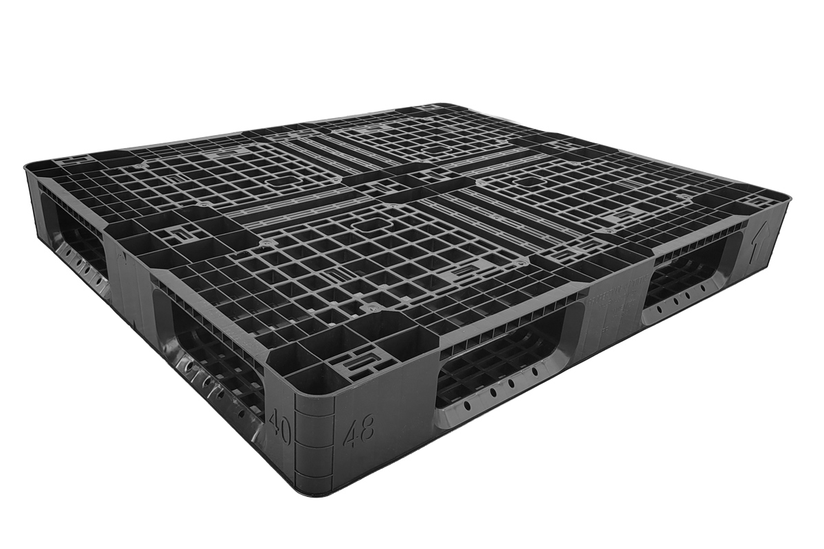 48 x 40 – Stackable Plastic Pallet – Open Deck, 6 Runners