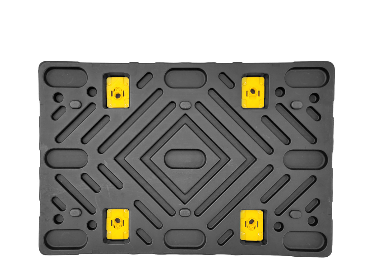 SP123-4832-lid-a